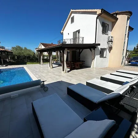 Peaceful Tereza Villa