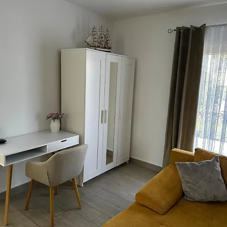 Peaceful Tereza Vantacici