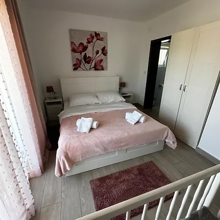 Villa Peaceful Tereza *