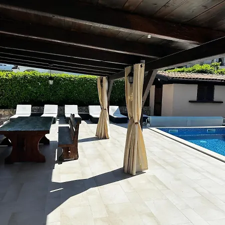 Villa Peaceful Tereza Vantacici