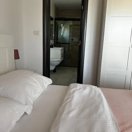 Peaceful Tereza Vantacici