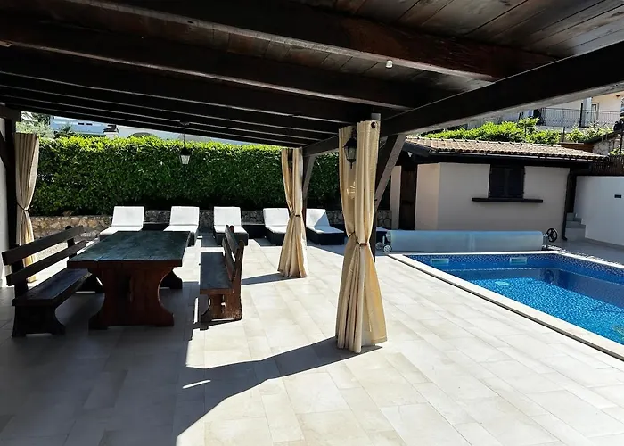 Villa Peaceful Tereza Vantacici